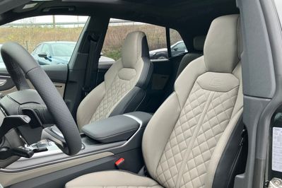 Audi Q8 TFSI e PHEV 360 kW Quattro Tiptronic