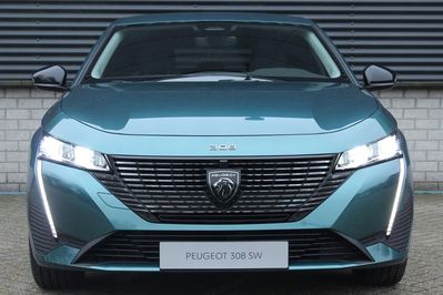 Peugeot 308 Allure e-DCS6 1.2 mHEV