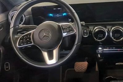 Mercedes Klasa A A 180 7G-DCT