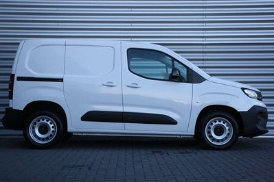 Peugeot Partner Van Standard L1H1