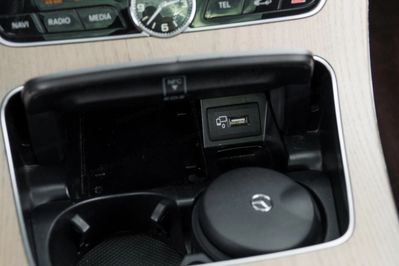 Mercedes Klasa E 3.0