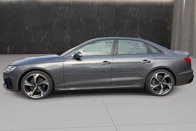 Audi A4 35 TFSI S Line