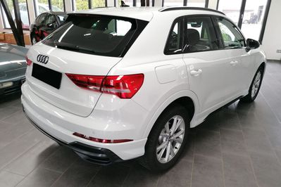 Audi Q3 35 TFSI S line