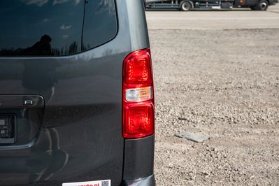 Opel Zafira Life Extra Long L2H1 Business AT8