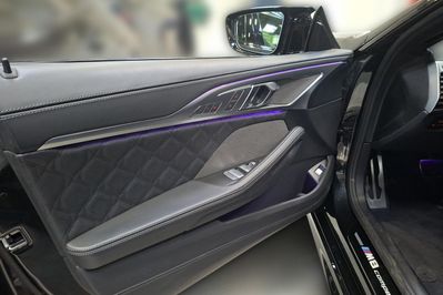 BMW Seria 8 M8 Competition