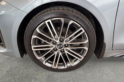 Kia ProCeed 1.4 T-GDI  DCT