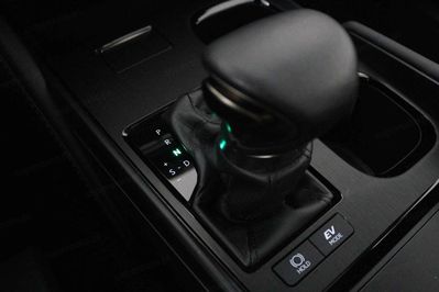 Lexus ES 300h Prestige