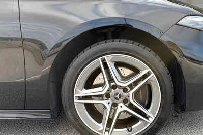 Mercedes Klasa A 250 e z EQ  AMG Line