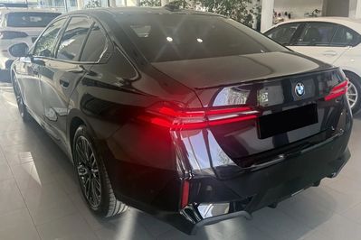 BMW Seria 5 520d xDrive M Sport