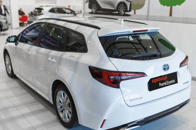 Toyota Corolla 1.8 Hybrid + LPG Comfort