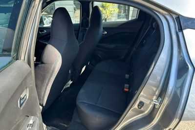 Nissan Juke 1.0 DIG-T Acenta DCT