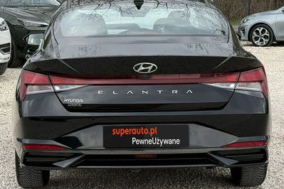 Hyundai Elantra 1.6 Smart CVT