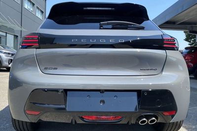 Peugeot 208 GT eDCS 1.2 mHEV