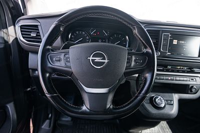 Opel Vivaro Extra Long L2H1 AT