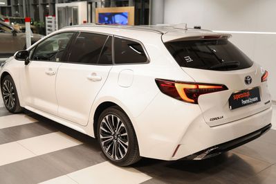 Toyota Corolla 1.8 Hybrid Style