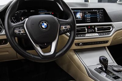 BMW Seria 3 330e