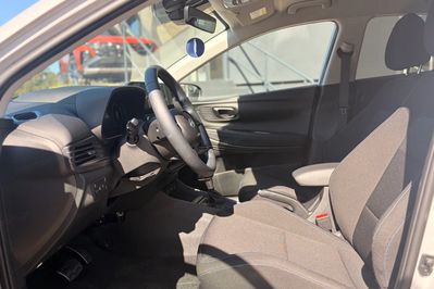 Hyundai Bayon 1.0 t-Gdi Smart Dct
