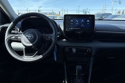 Toyota Yaris Hybrid Style