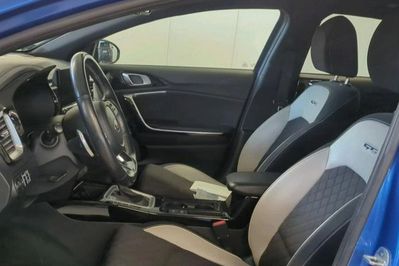 Kia Ceed 1.5 t-Gdi Gt Line Dct