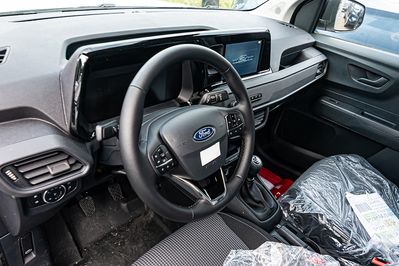 Ford Transit Courier Trend L1H1