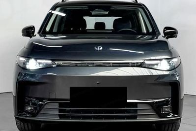 Leapmotor C10 Design 1.5 Hybrid