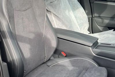 Volkswagen Passat Business Plus 1.5 TSI mHEV DSG