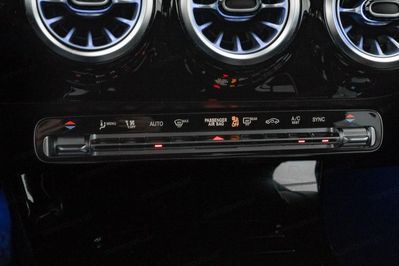 Mercedes Klasa A 200 d Progressive 8G-DCT