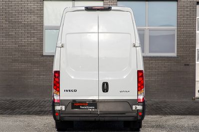 Iveco Daily 35S16 L4H3 18m3