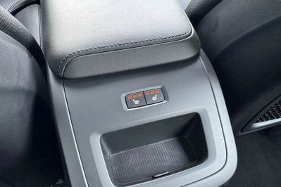 Volvo XC60 B4 D AWD Plus Dark aut