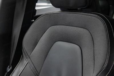 Volvo XC60 B4 D AWD Plus Dark