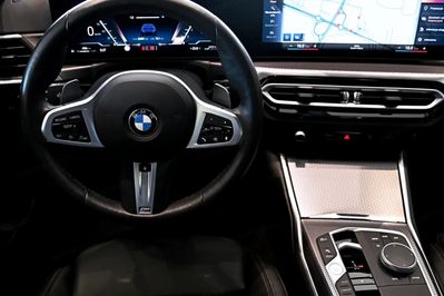 BMW Seria 3 318i M Sport aut