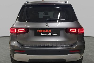 Mercedes GLB 200