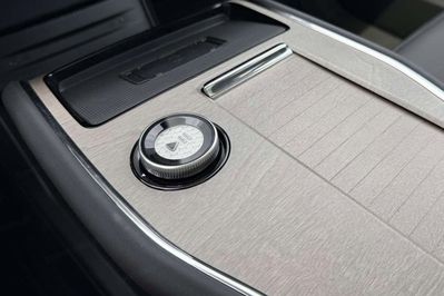 Volvo EX90 Twin AWD Plus 7 os