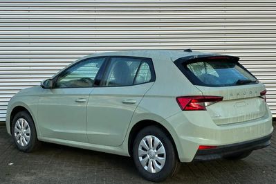 Skoda Fabia Essence 1.0 MPI