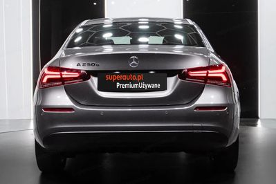Mercedes Klasa A 250 e Progressive