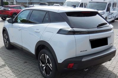 Peugeot 2008 Allure e-DCS 1.2 mHEV