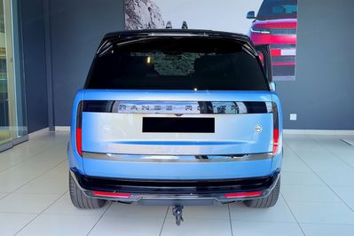 Land Rover Range Rover 4.4 V8 P615 SV Bespoke ''Polar Night''