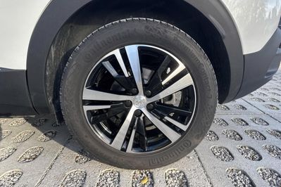 Peugeot 3008 GT 1.2 PureTech  S&S EAT8
