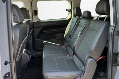 Ford Tourneo Connect Grand L2H1 Titanium A7