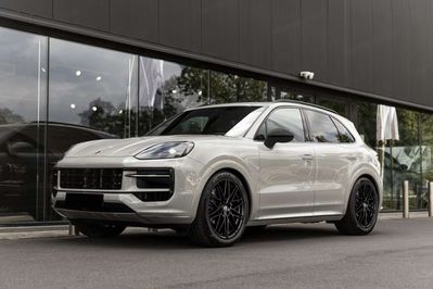 Porsche Cayenne Black Edition