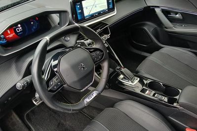 Peugeot 2008 1.2 PureTech GT Pack S&S EAT8
