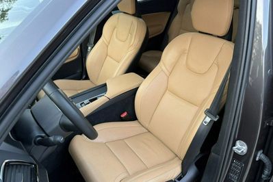 Volvo XC90 B5 D AWD Ultimate Bright 7os