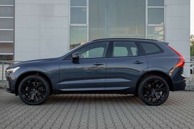 Volvo XC60 B5 AWD Ultra Black Edition