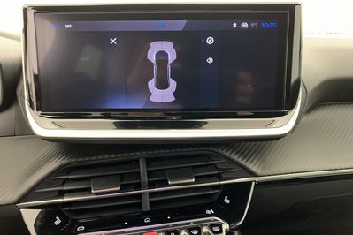 Peugeot 2008 ALLURE 1.2 mHEV e-DCS6