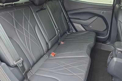 Ford Mustang Mach-E 75kWh RWD