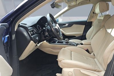 Audi A4 35 TFSI mHEV S tronic