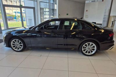Audi A4 35 TFSI S Line