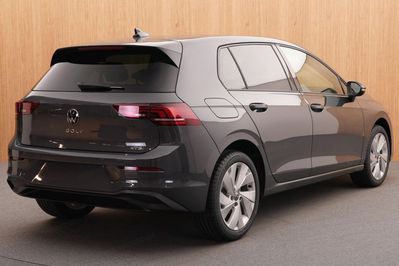 Volkswagen Golf Life Plus 1.5 eTSI mHEV DSG