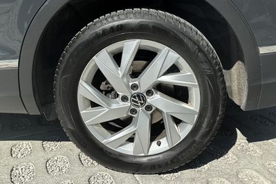 Volkswagen Tiguan Life 2.0 TDI SCR 4Mot. DSG