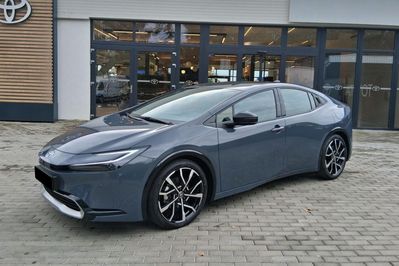 Toyota Prius Prestige 2.0 Hybrid Plug-in